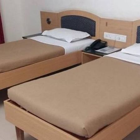 Hotel Sheetal Palace Púna Kültér fotó