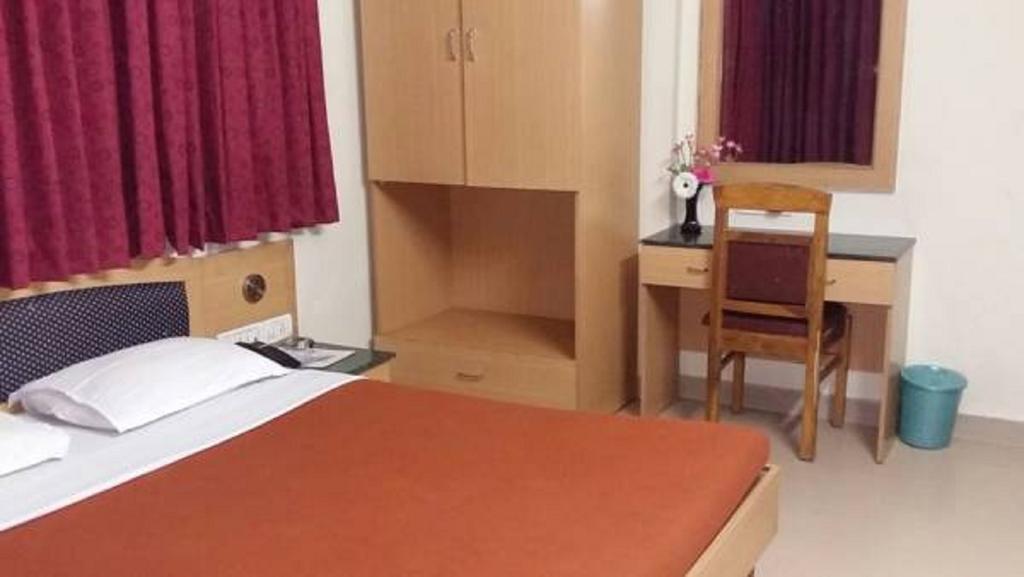 Hotel Sheetal Palace Púna Kültér fotó